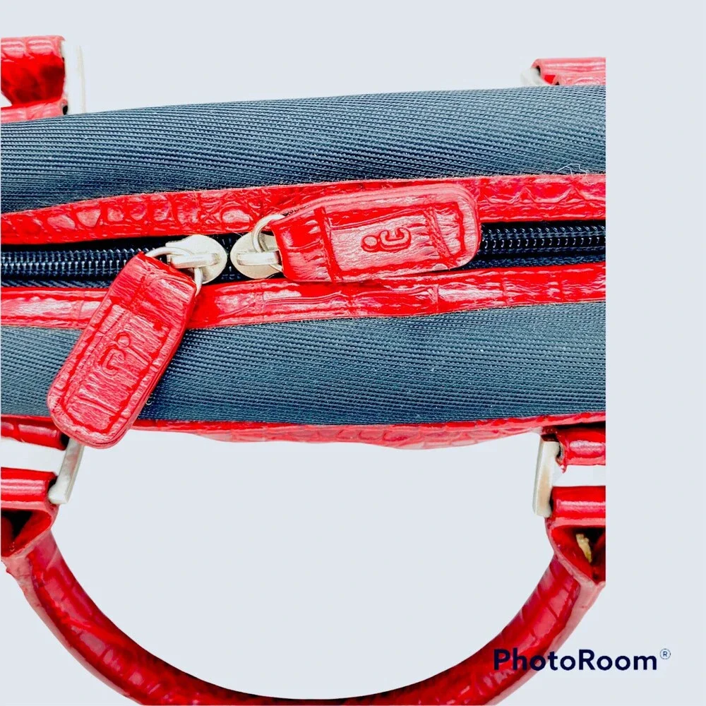 Icon Black Red Faux Crocodile Leather Fashionable Stylish Bag Laptop Case
